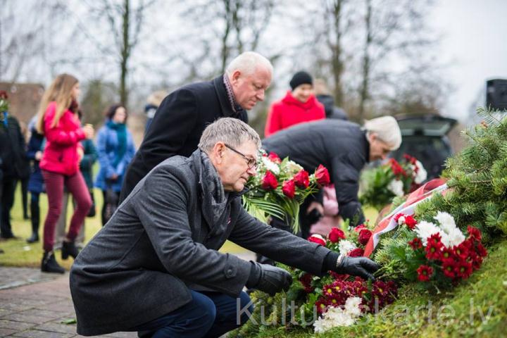 Latvijas Valsts svētki.